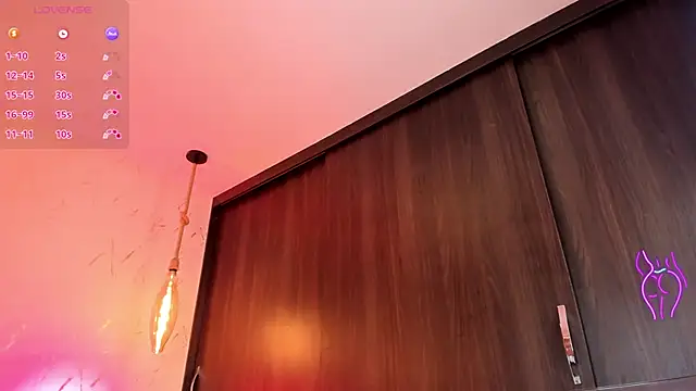 mariablonde  online show from November 23, 10:11 pm