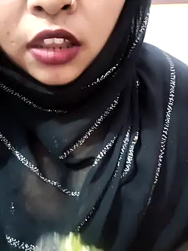 Indian-Nazia online show from October 20, 9:07 pm