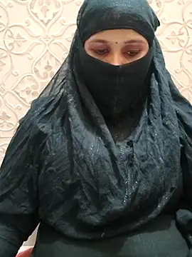 Snapshot of Indian-Nazia chatting on September 15, 8:27 pm Indian-Nazia online show from September 15, 8:27 pm