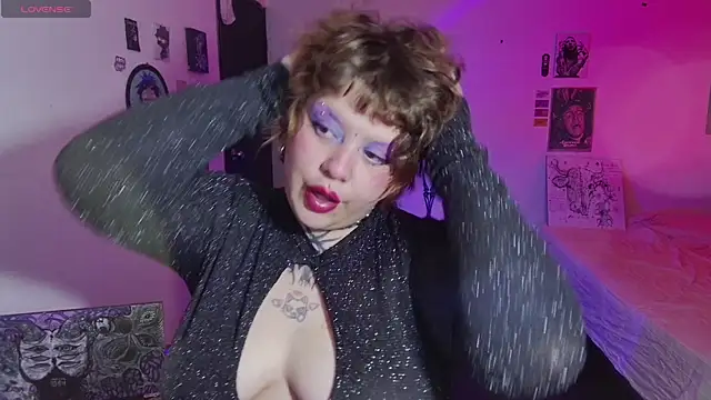 Sabrina scarlett online show from June 25, 6:18 am