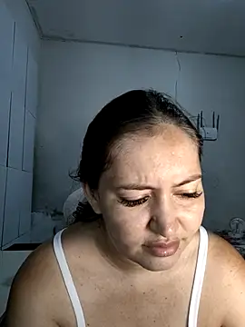 Snapshot of dani123unica chatting on September 12, 10:45 am dani123unica online show from September 12, 10:45 am