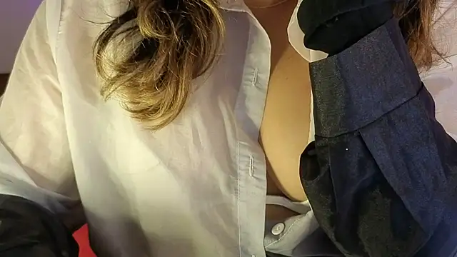 Asian FemQeen online show from December 16, 7:58 am