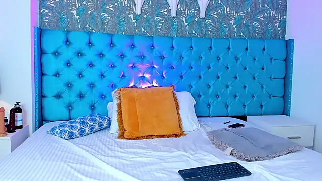 PariisRoa online show from April 19, 6:10 pm