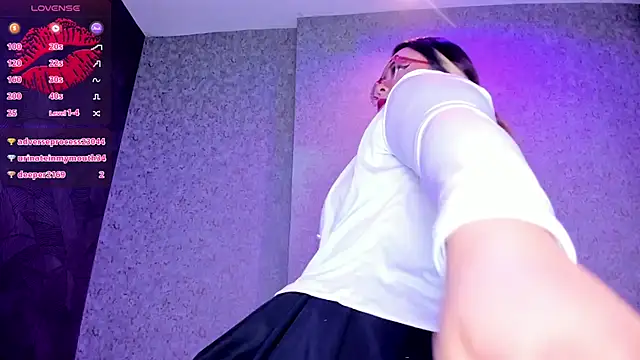 VanessaKalo online show from October 29, 2:05 am