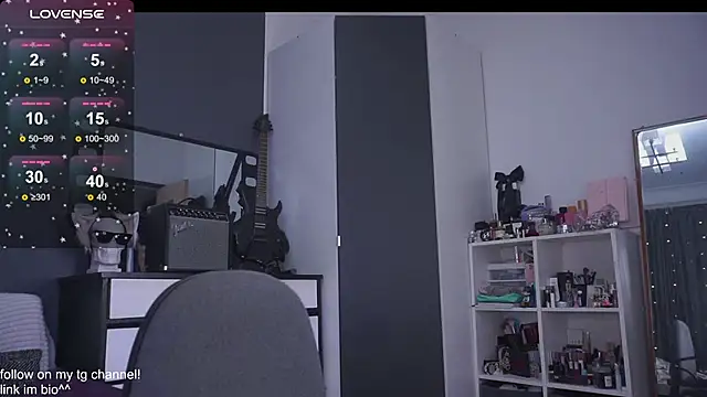 fraulein mooon online show from September 25, 8:50 pm