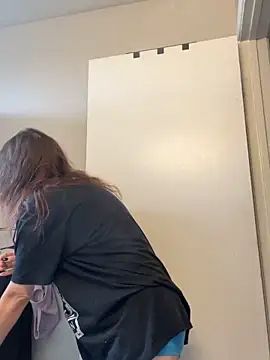 SafeinouterSpace online show from November 21, 8:11 pm