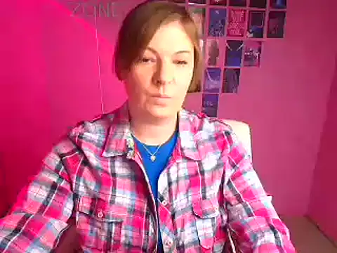 Lissmilf online show from November 30, 1:15 pm