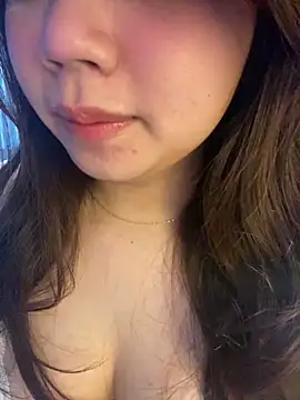 Hotellinh12 online show from February 12, 4:08 pm