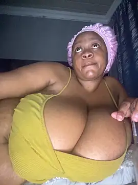 Chubbykarisma27 online show from March 14, 6:20 pm