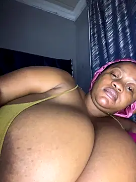 Chubbykarisma27 online show from November 28, 8:12 pm