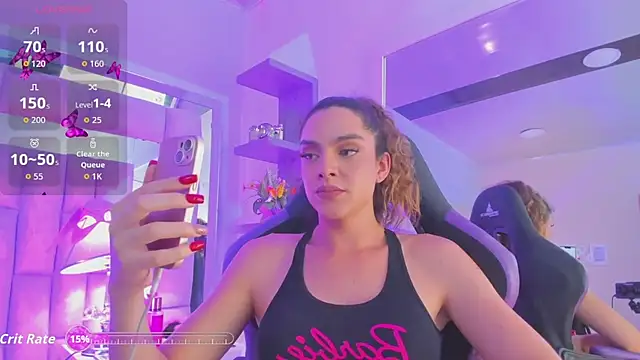 mariiahneedles online show from May 15, 11:40 pm