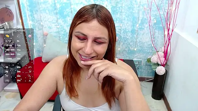 Snapshot of Analia_01 chatting on October 20, 12:08 pm Analia 01 online show from October 20, 12:08 pm
