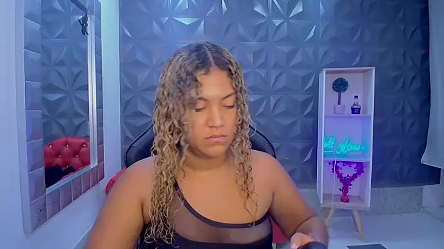 Cristal War online show from April 1, 11:13 pm