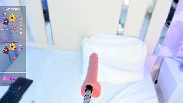 Miliaangeles online show from November 17, 12:50 pm