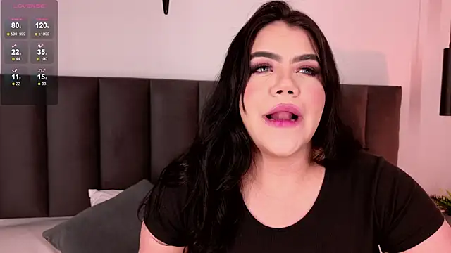 Harmonybabe  online show from March 21, 8:25 pm