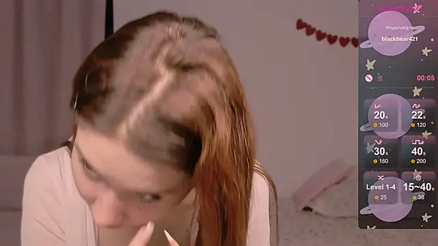 CoddleWeeper  online show from November 5, 3:39 pm