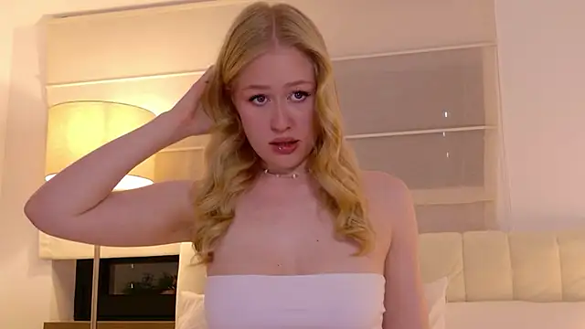 JuliaJaee online show from July 20, 5:36 pm