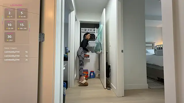 NattyFierros online show from March 4, 7:31 pm