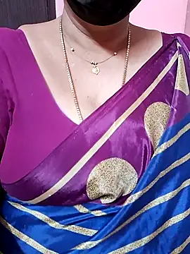 ananya956 online show from November 3, 2:21 pm