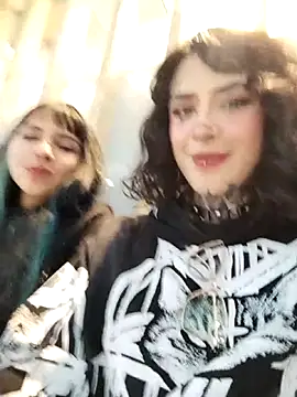 Snapshot of taaylor33 chatting on October 25, 11:22 pm taaylor33 online show from October 25, 11:22 pm