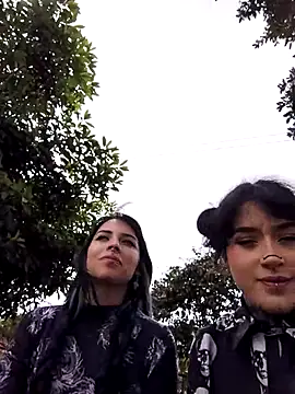 Snapshot of taaylor33 chatting on October 28, 7:52 pm taaylor33 online show from October 28, 7:52 pm