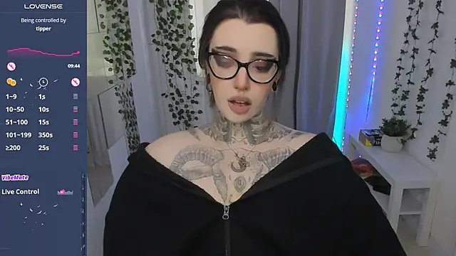 Dixi Pixi  online show from May 15, 5:44 am