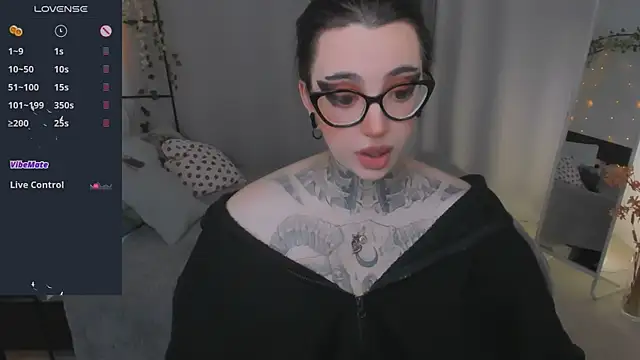 Dixi Pixi  online show from May 13, 5:35 am