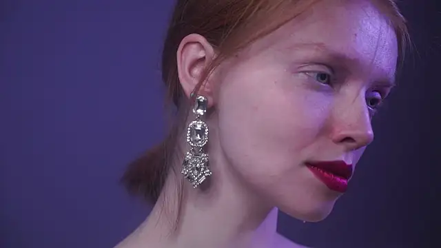 Snapshot of ginger_hugs chatting on September 28, 10:15 pm ginger hugs online show from September 28, 10:15 pm