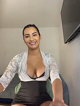 Kimm khalifa online show from May 30, 4:43 am
