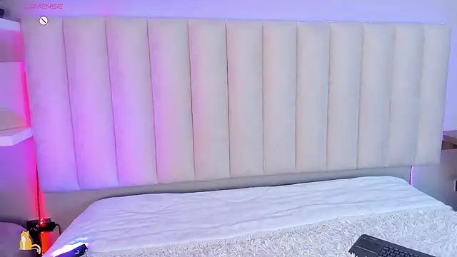 Sally  Walker online show from November 7, 3:23 am