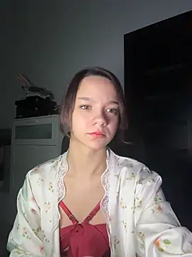 Times  Square online show from December 17, 4:11 pm