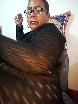 Afroditabichota online show from December 15, 5:01 am