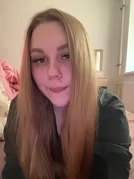 Marylallka5 online show from May 31, 7:03 am