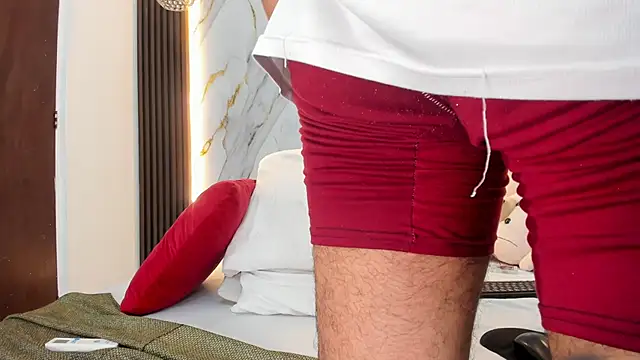  cannabitch online show from February 5, 2:20 pm