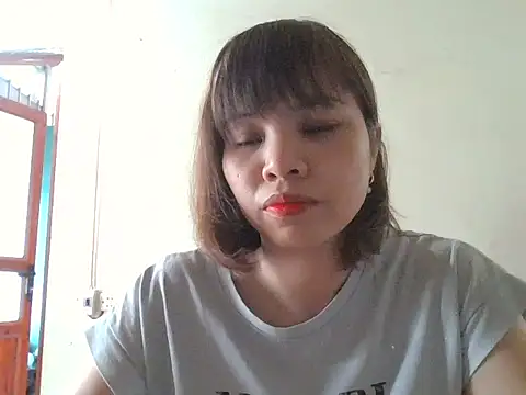 Angela-Eira online show from October 9, 5:11 am