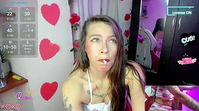 sweetlittlelisa online show from March 14, 12:00 am