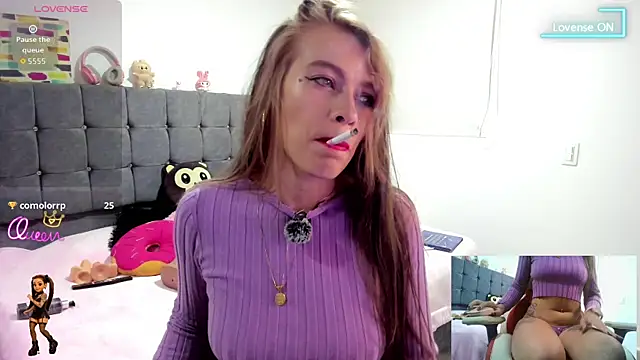 sweetlittlelisa online show from June 28, 9:21 pm