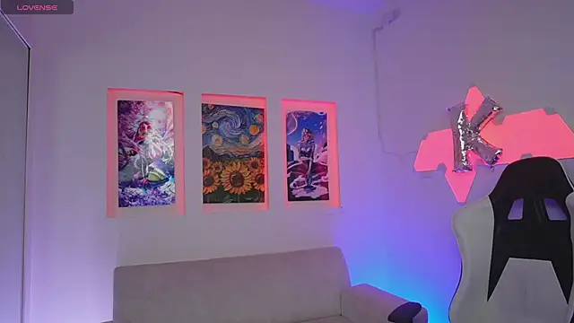 KayraOwen online show from December 2, 12:07 pm