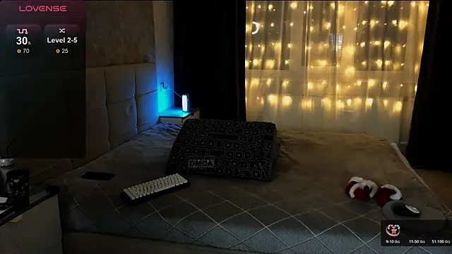 roxycrush online show from December 20, 5:28 pm