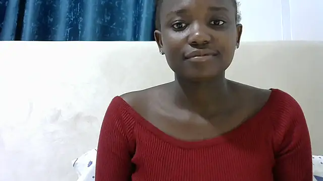 Snapshot of Latiffagodess chatting on October 10, 3:50 pm Latiffagodess online show from October 10, 3:50 pm