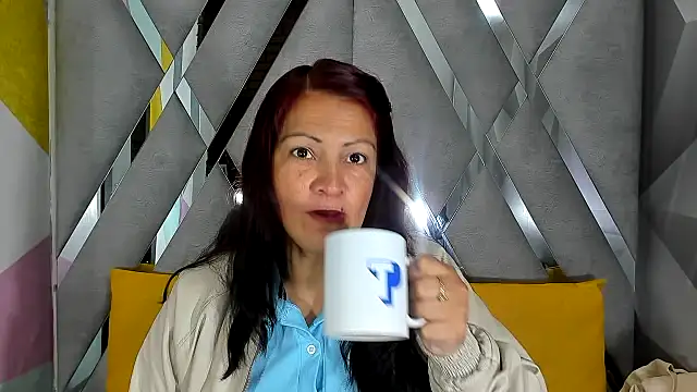Mulan sexy01 online show from May 28, 1:20 pm
