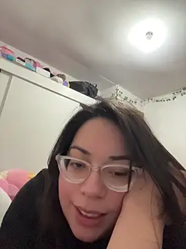 indiegirl666 online show from July 16, 5:34 am