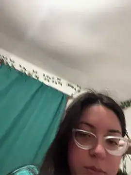 indiegirl666 online show from July 28, 4:32 am