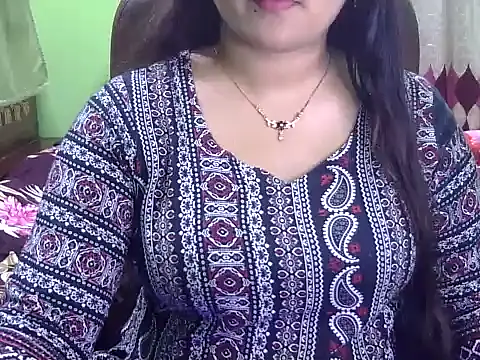 Snapshot of BengaliQueenStar chatting on October 3, 5:18 pm BengaliQueenStar online show from October 3, 5:18 pm