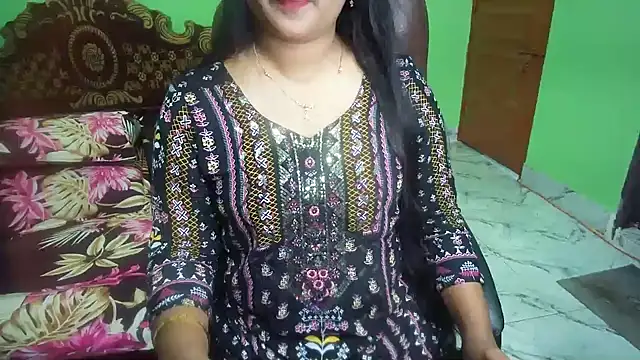 BengaliQueenStar online show from February 26, 5:34 pm