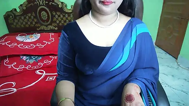 BengaliQueenStar online show from May 13, 4:35 pm