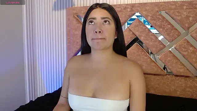 Susy thomson online show from March 4, 5:30 pm