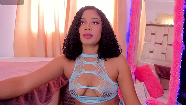 BrianaRichardson1414 online show from May 17, 7:46 pm