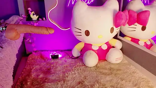 miia  baker online show from March 23, 12:11 pm