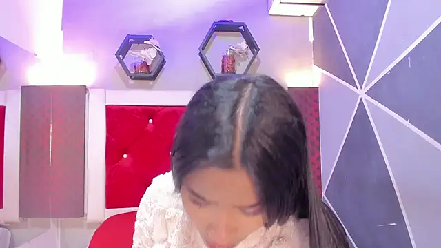 Karoll014 online show from March 16, 12:42 pm